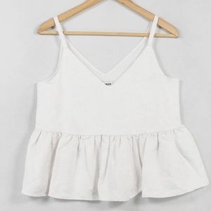 NWT White Floral Jacquard Boxy Peplum Cami | Express | MEDIUM